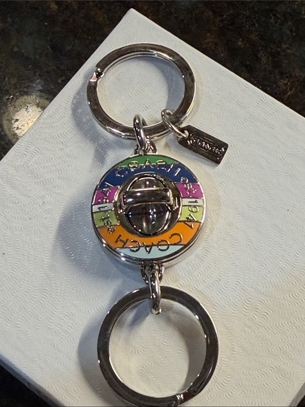 COACH Legacy Enamel Turnlock Valet Keyring-Silver Hardware - Picture 3 of 16